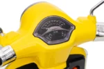Otroški skuter na akumulator Vespa ROMA 2x35W, rumen - slika 13