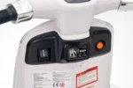 Otroški skuter na akumulator Vespa ROMA 2x35W, bel - slika 23